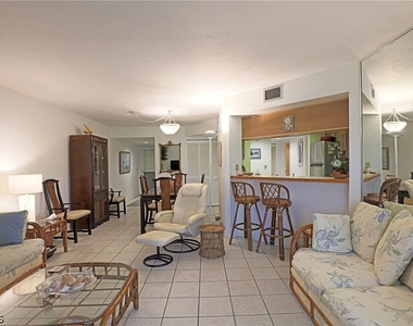 9627 Eaton Gardens Lane - Photo Thumbnail 17