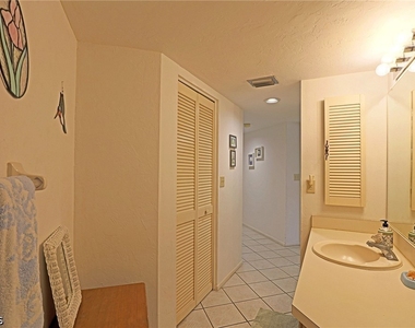 9627 Eaton Gardens Lane - Photo Thumbnail 34