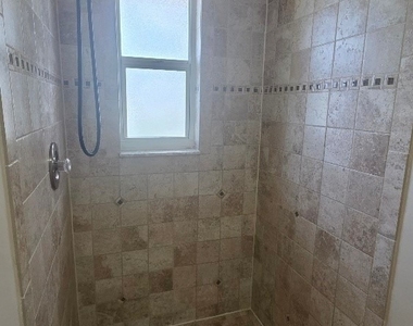 137 Dania Circle - Photo Thumbnail 8