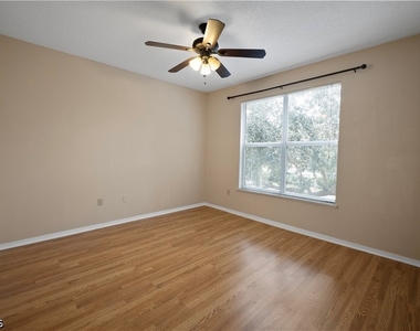 11510 Villa Grand - Photo Thumbnail 17