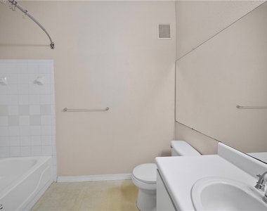 11510 Villa Grand - Photo Thumbnail 12