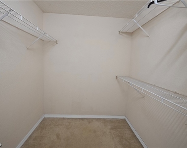 11510 Villa Grand - Photo Thumbnail 23