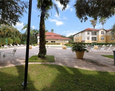 11510 Villa Grand - Photo Thumbnail 25