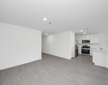 3032 Colusa Ridge Drive - Photo Thumbnail 7