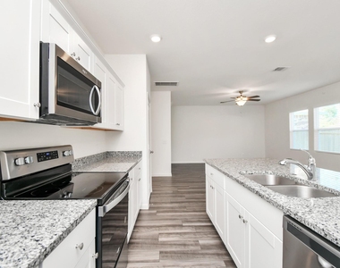 7810 Carrotwood Court - Photo Thumbnail 5