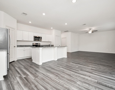 7810 Carrotwood Court - Photo Thumbnail 3