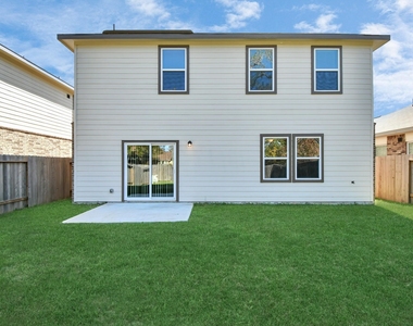7810 Carrotwood Court - Photo Thumbnail 40