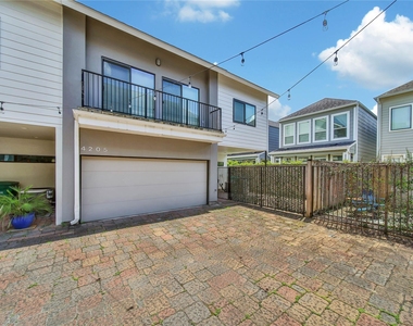 4205 Eigel Street - Photo Thumbnail 1