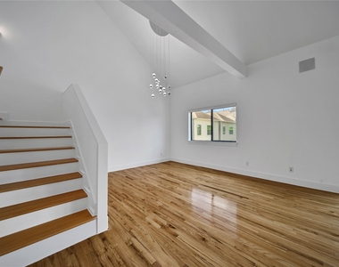 4205 Eigel Street - Photo Thumbnail 9
