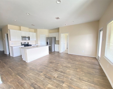 18704 S Portbec Court - Photo Thumbnail 6