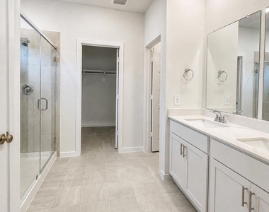 14187 Granger Pointe - Photo Thumbnail 27