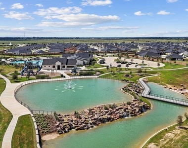 3510 Lovebird Lane - Photo Thumbnail 19