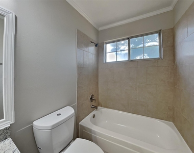 11307 Sunshine Park Drive - Photo Thumbnail 17