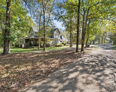 11085 Jake Pearson Road - Photo Thumbnail 4