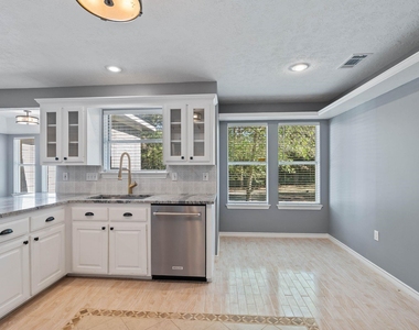 11085 Jake Pearson Road - Photo Thumbnail 16