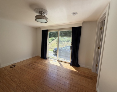 167 Howard - Photo Thumbnail 7