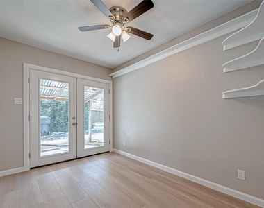 7315 Housman Street - Photo Thumbnail 20