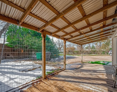 7315 Housman Street - Photo Thumbnail 5
