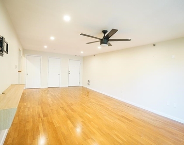 500 Candlewood - Photo Thumbnail 11