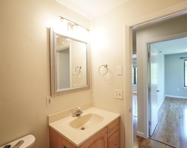 500 Candlewood - Photo Thumbnail 15