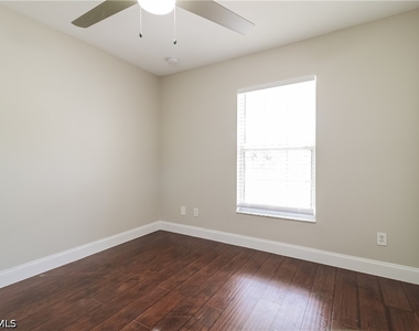 2914 46th Street Sw - Photo Thumbnail 9