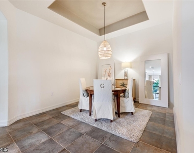 7563 Moorgate Point Way - Photo Thumbnail 9