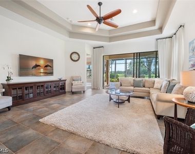 7563 Moorgate Point Way - Photo Thumbnail 6