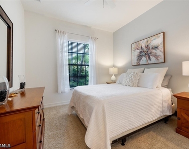 7563 Moorgate Point Way - Photo Thumbnail 19