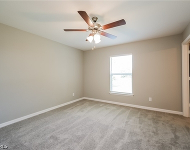 4211 21st Street Sw - Photo Thumbnail 11