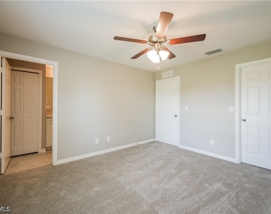 4211 21st Street Sw - Photo Thumbnail 10