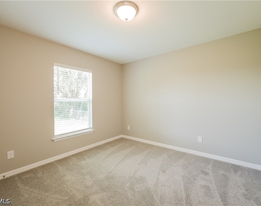 4211 21st Street Sw - Photo Thumbnail 9