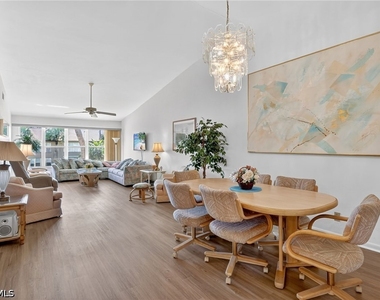 4210 Looking Glass Lane - Photo Thumbnail 5