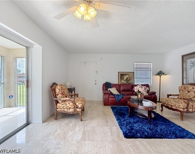 1400 Pompei Lane - Photo Thumbnail 3