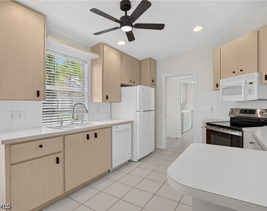 3111 Andorra Court - Photo Thumbnail 7