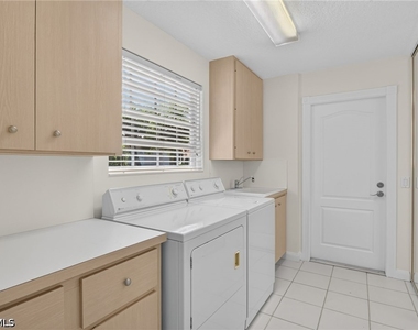 3111 Andorra Court - Photo Thumbnail 23