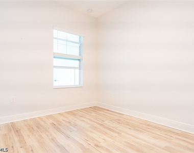 2309 Ariane Drive - Photo Thumbnail 13