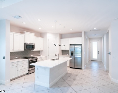 2309 Ariane Drive - Photo Thumbnail 7