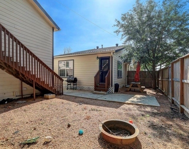 1301 Pearson Street - Photo Thumbnail 15