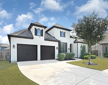 30707 Bent Tree Court - Photo Thumbnail 1