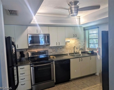 715 Se 47th Street - Photo Thumbnail 5