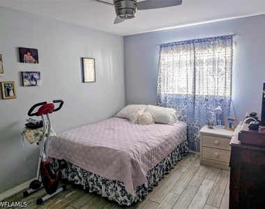 715 Se 47th Street - Photo Thumbnail 9
