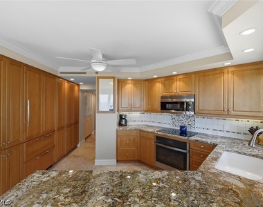4251 Gulf Shore Boulevard N - Photo Thumbnail 19