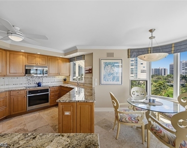 4251 Gulf Shore Boulevard N - Photo Thumbnail 15