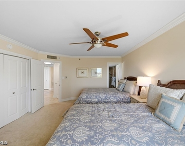 4251 Gulf Shore Boulevard N - Photo Thumbnail 27
