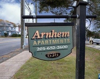636 Godwin - Photo Thumbnail 10