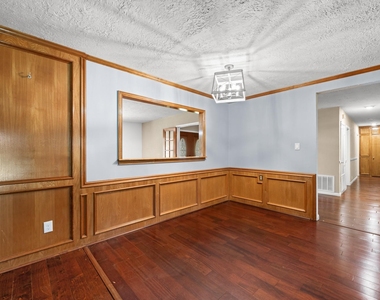 616 Cannan Drive - Photo Thumbnail 10