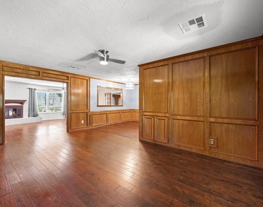 616 Cannan Drive - Photo Thumbnail 8