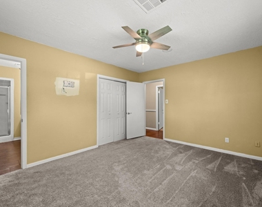 616 Cannan Drive - Photo Thumbnail 24
