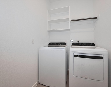 21722 Colonial Meadow Creek Trail - Photo Thumbnail 28