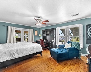 939 17th Street Street - Photo Thumbnail 10